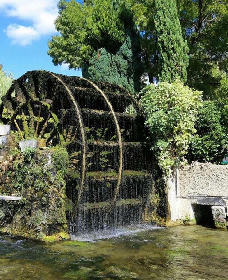 Apartamento balcon sur la Sorgue LʼIsle-sur-la-Sorgue Exterior foto